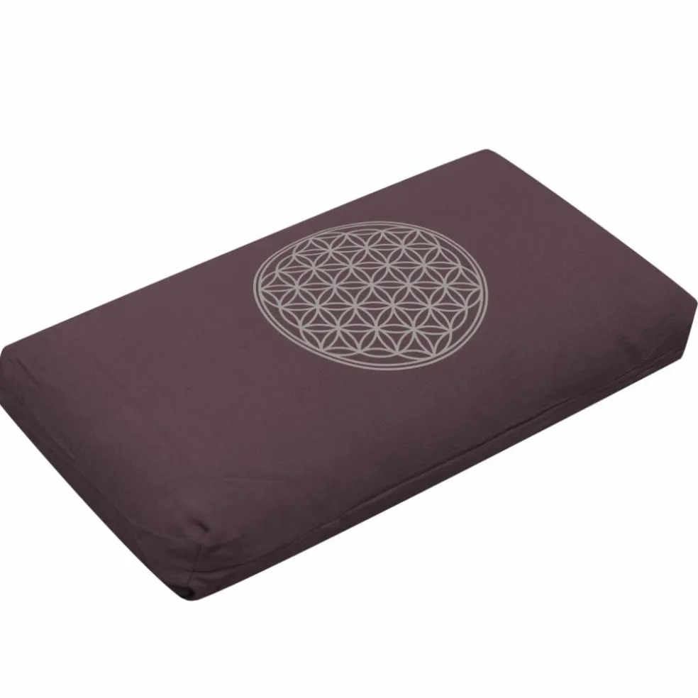 YOGISTAR